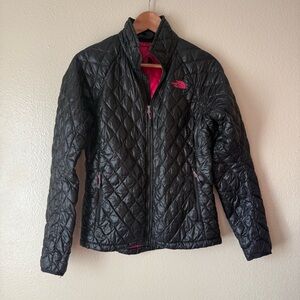 The North Face Women's Black Quilted Puffer Jacket